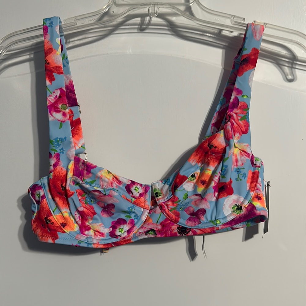 Victoria’s Secret Swim top